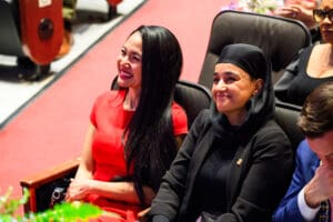 Key To The City Presentation To Annie Bynoe N 0458