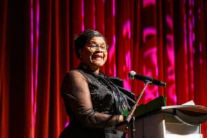 Key To The City Presentation To Annie Bynoe N 0484